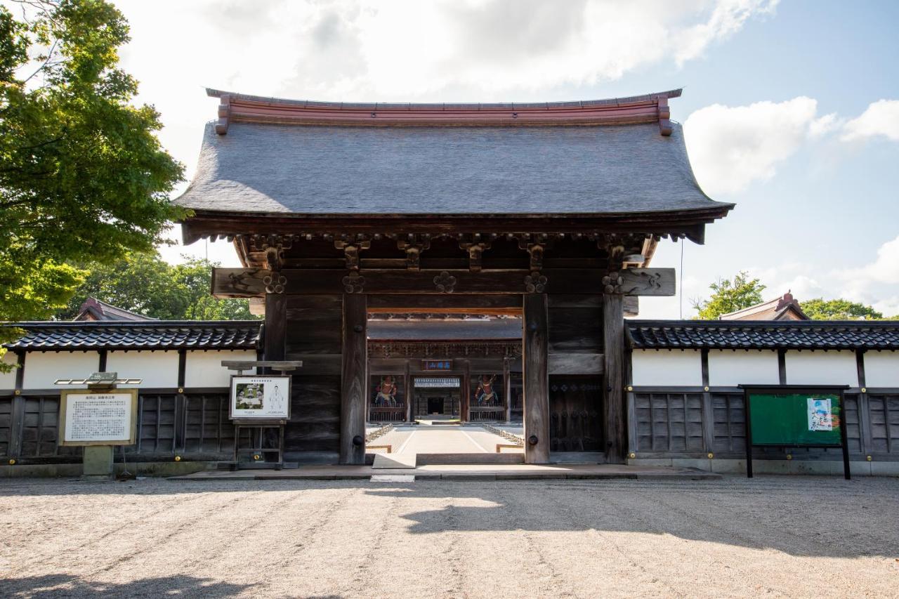 高冈 角久日式旅馆酒店 外观 照片